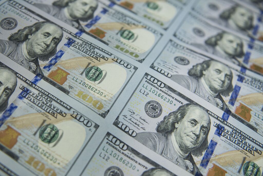 Undetectable Counterfeit Money