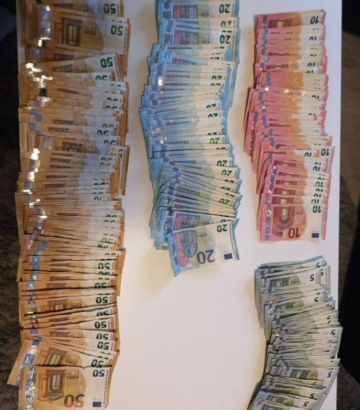 What are the different sizes of euro money?