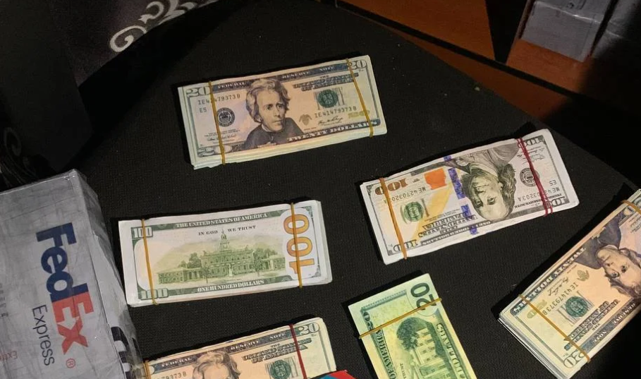 Fake Money 100 Dollar Bill